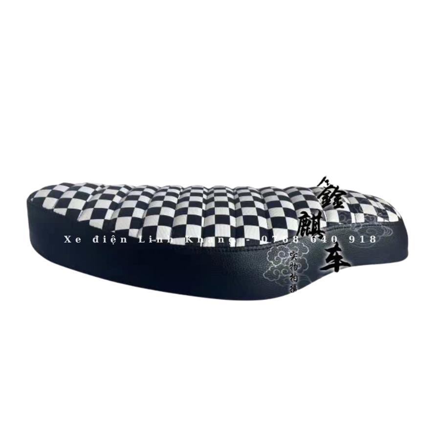 yen-dai-xe-dien-honda-cub-e-8