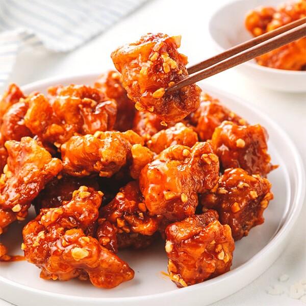 Gà viên sốt chua cay