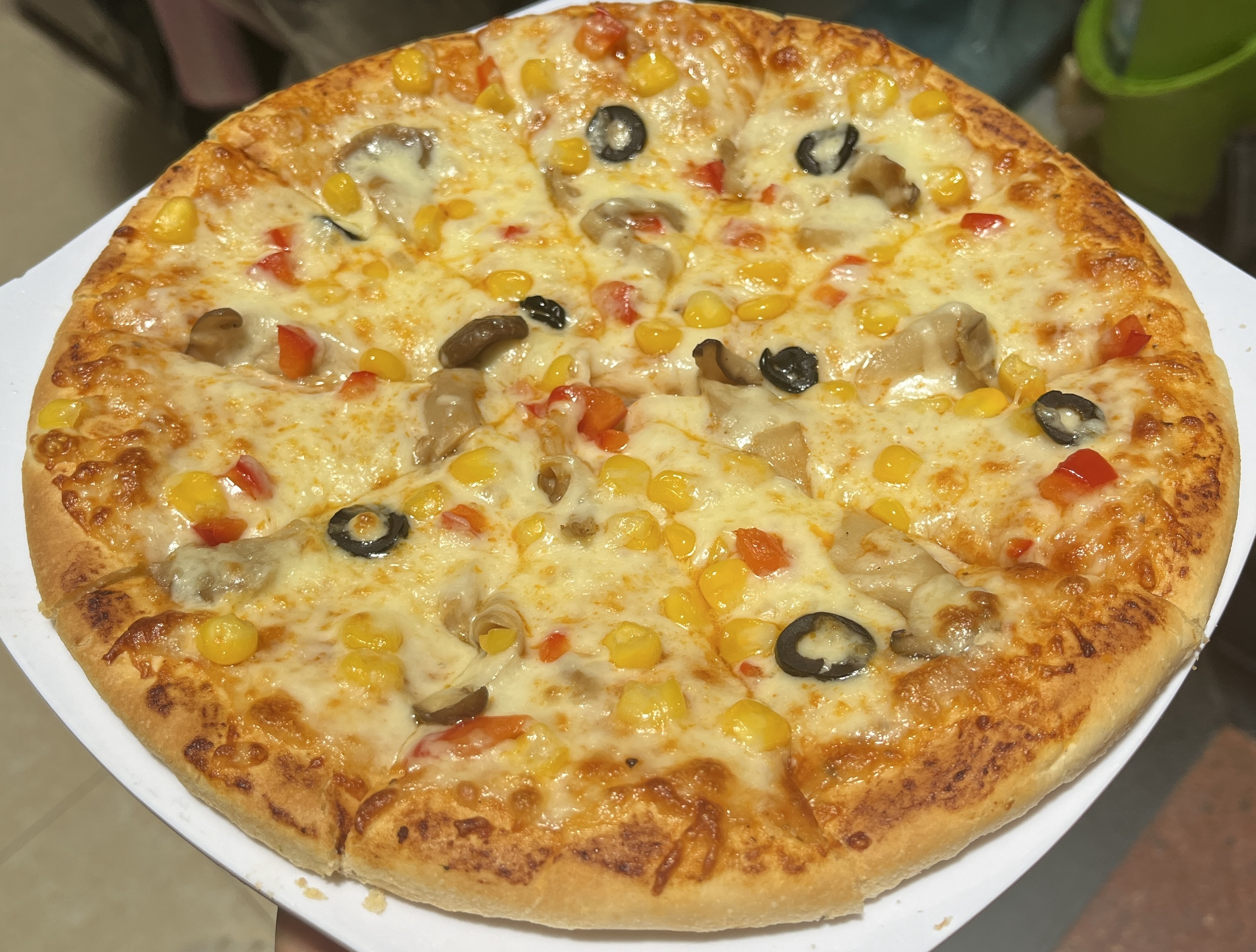 Pizza nấm chay (các loại nấm, bắp, oliu đen) Size L 28 cm