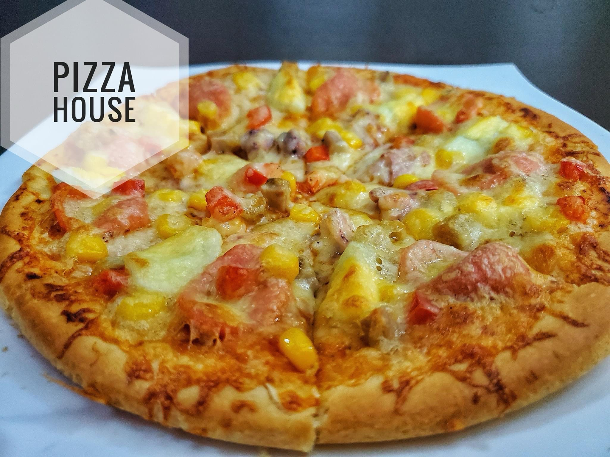 Pizza thập cẩm ... (trưng, xuc xich, tom, thanh cua, bắp, oliu đen, ớt chuông Size L 28cm