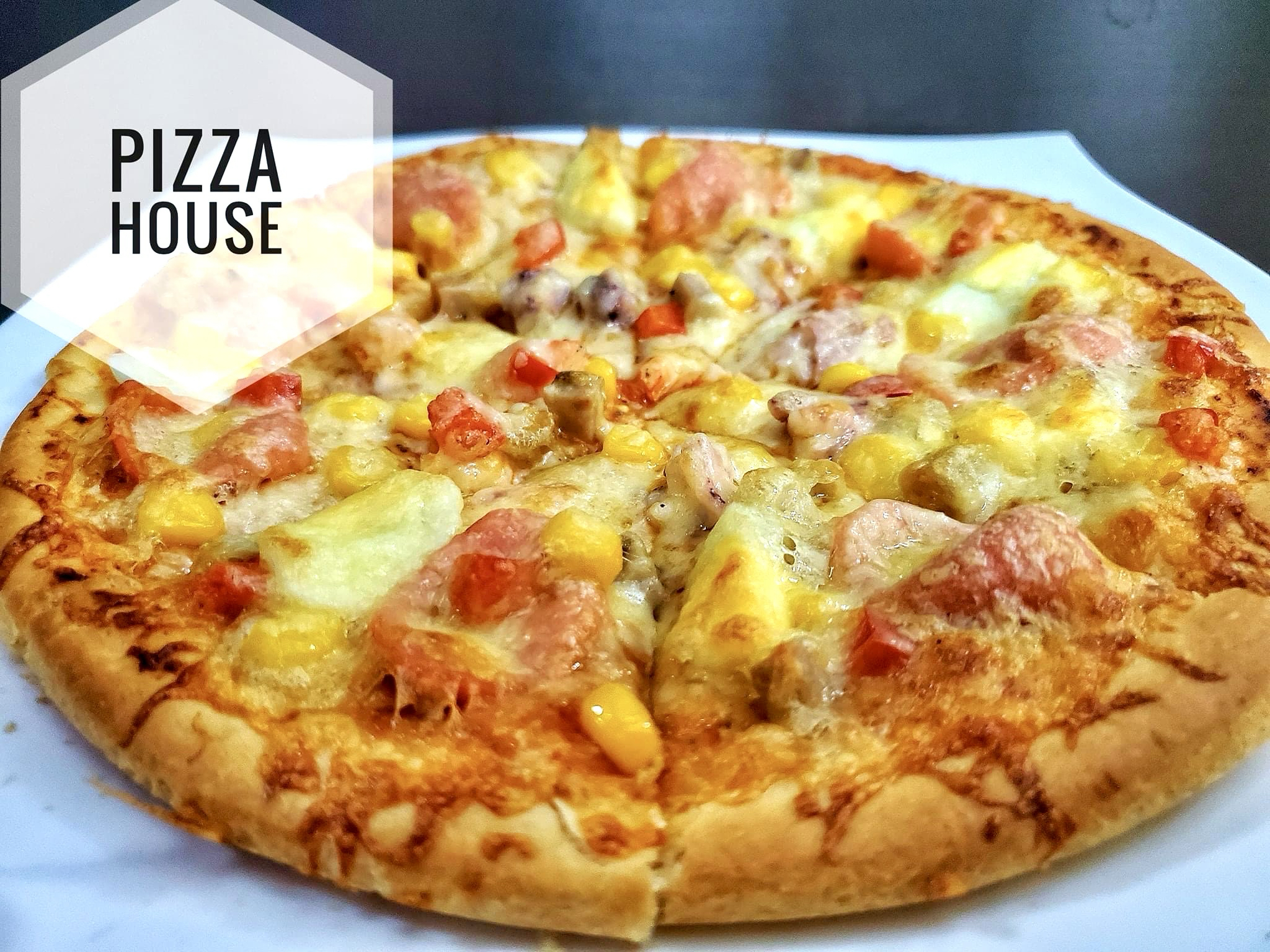 Pizza thập cẩm ... (trưng, xuc xich, tom, thanh cua, bắp, oliu đen, ớt chuông Size S 20cm