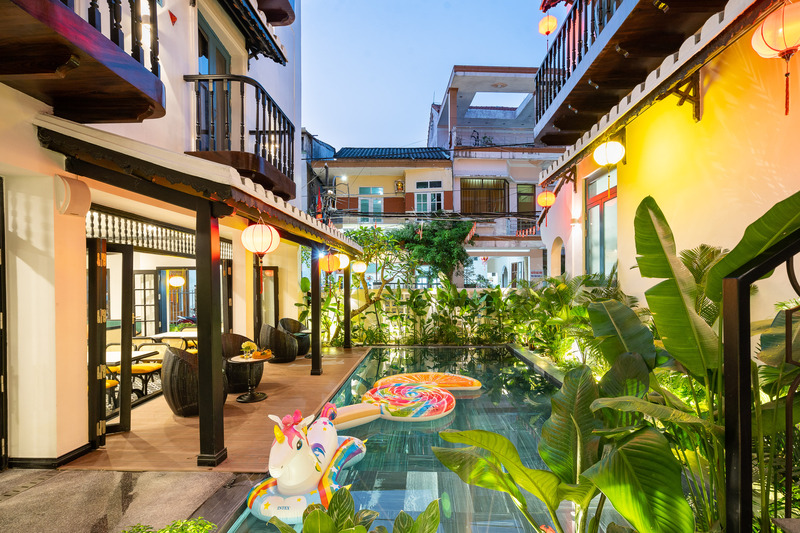 Yzistel Hoi An